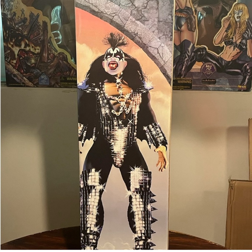 Two Kiss dolls. Gene and Paul.